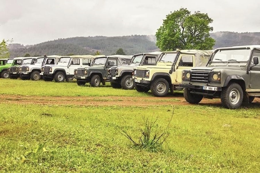 Jeep Safari