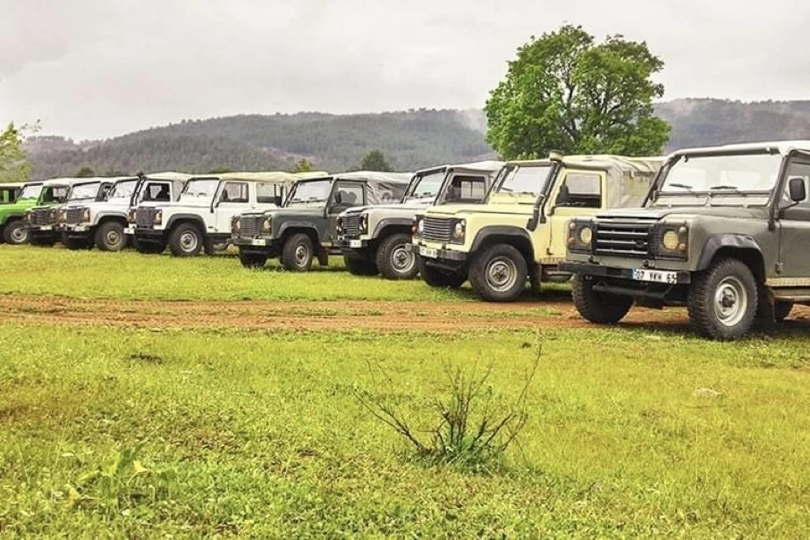 Jeep Safari